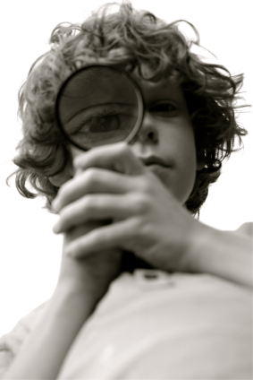 magnifying glass low res